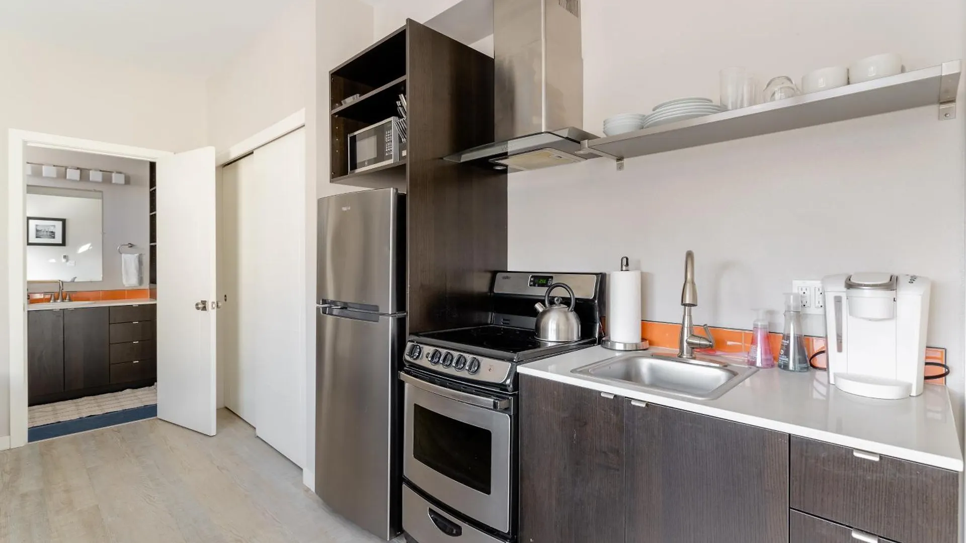 Apartment Modern Portland Studio - Food Carts & Local Shops
